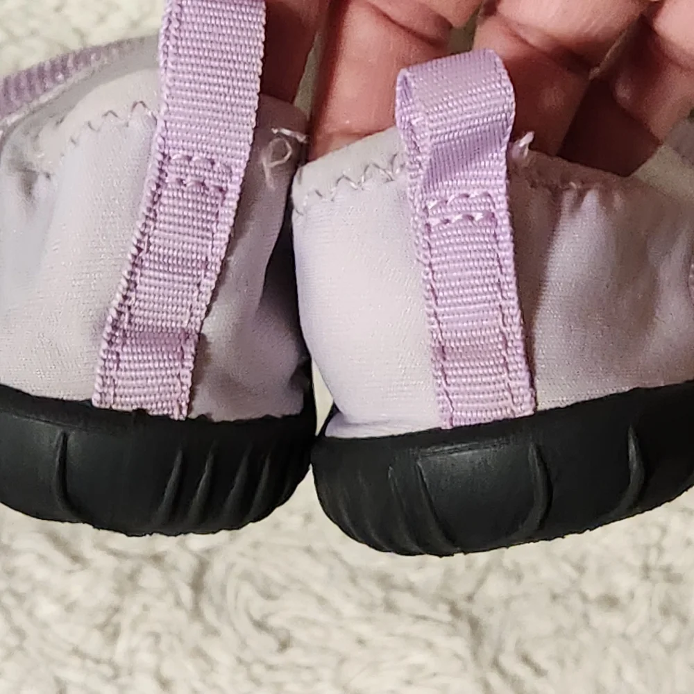 Wonder Nation Children’s Kids Girls Water Shoes Sz 11/12 Purple Mesh